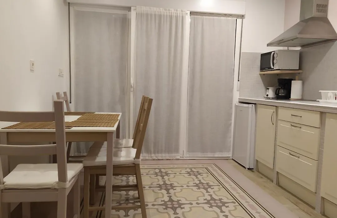Apartamentos El Brezu-1