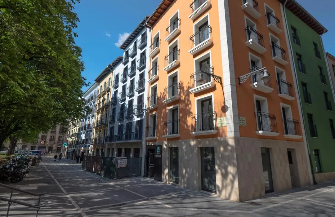 Hotel Ciudadela Pamplona-1