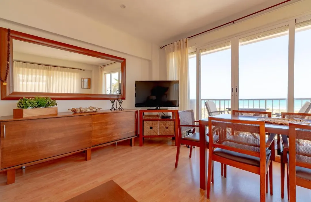Perfecto apto a orillas del mediterráneo 4PAX-1