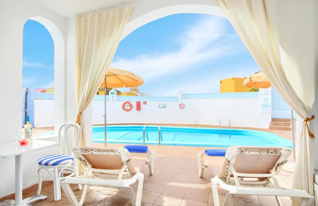 Neptuno Bungalows - Adults Only-1