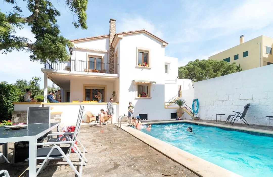 Casa Sa Posidonia -Posidonia Surf & Stay--1