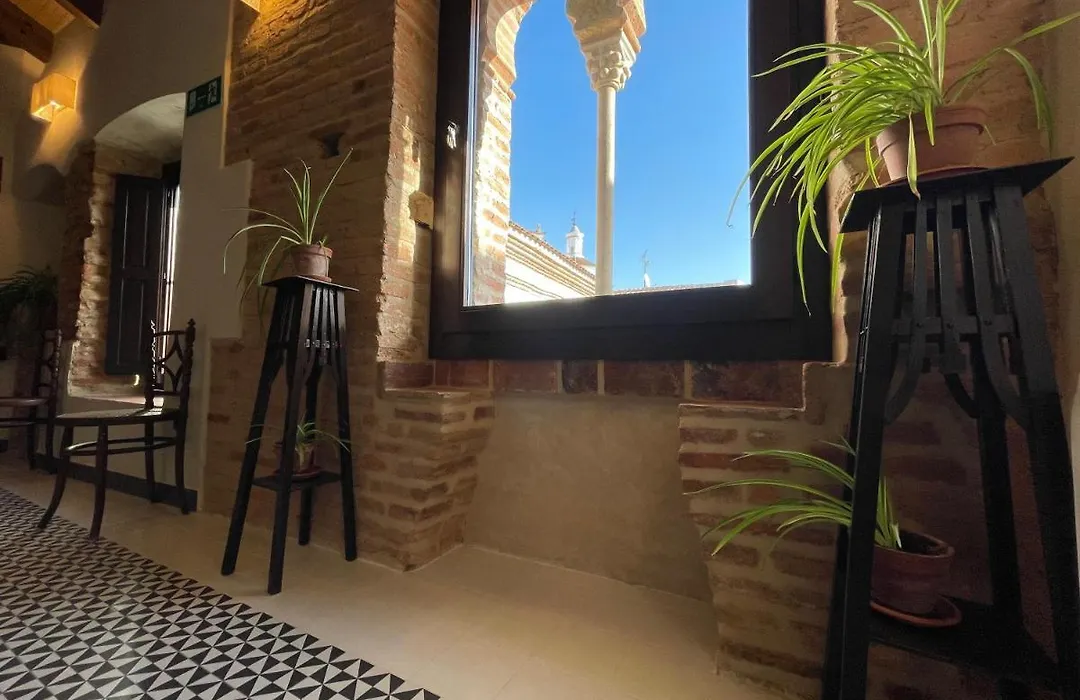 Apartamentos Rurales Posada De Llerena-1