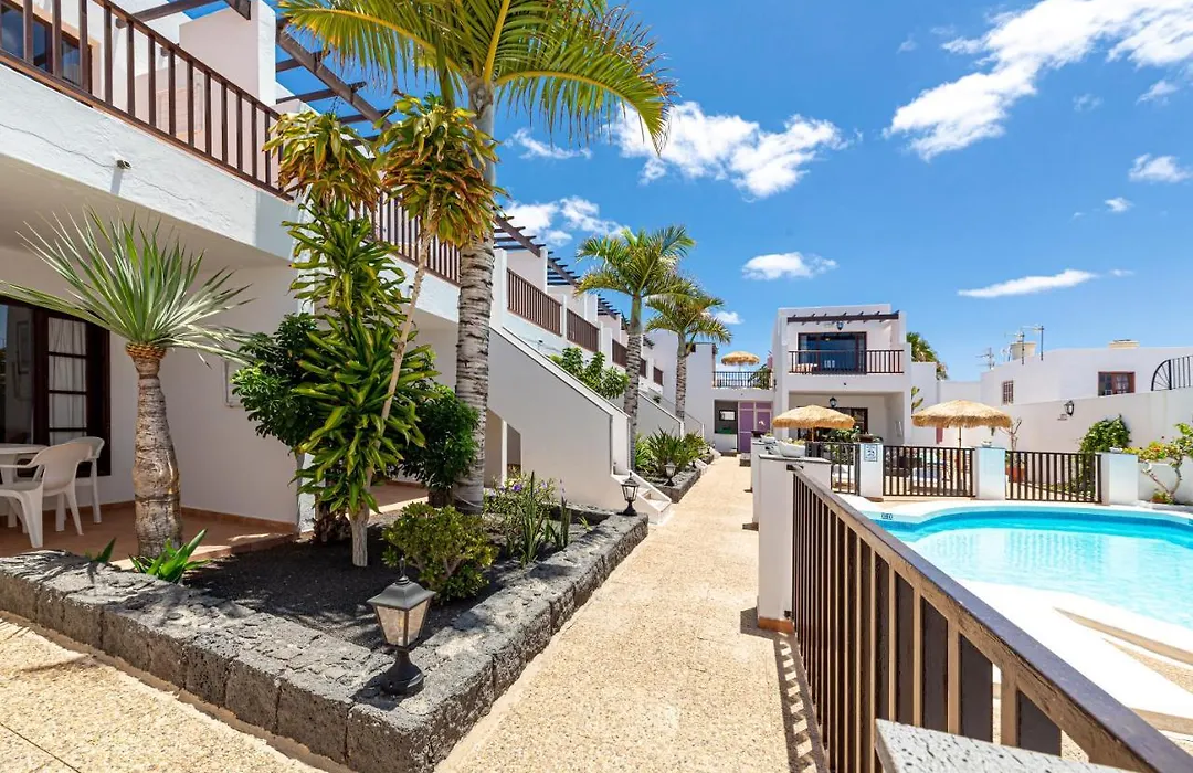 Apartamentos las Lilas-1