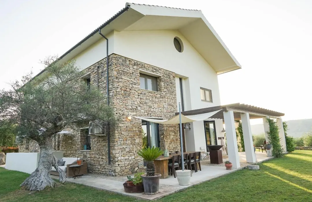 El Toro Blanco Luxury Villa In Andalucia-1