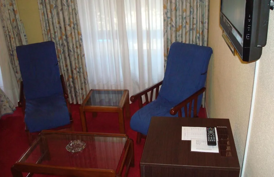 Hotel Estadio-1