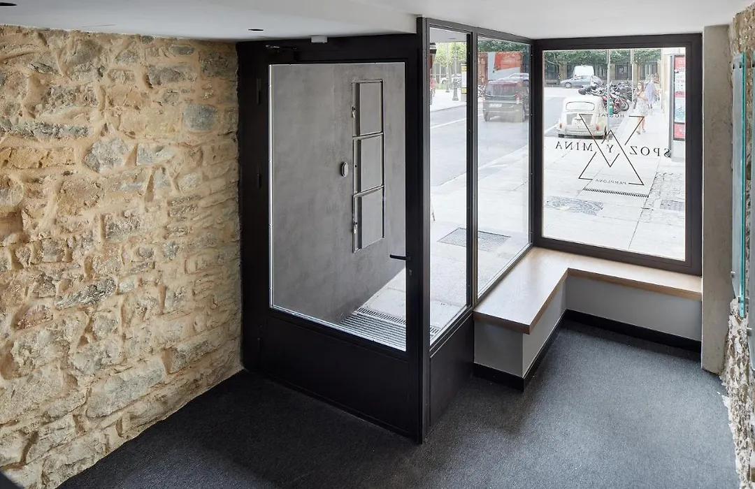 Hostal Espoz Y Mina-1