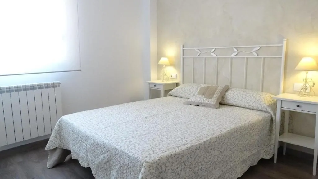 Apartamentos Turísticos Teruel-1