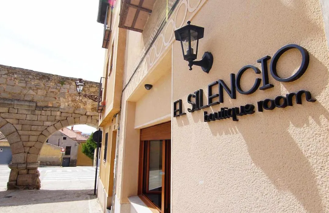El silencio boutique room-1