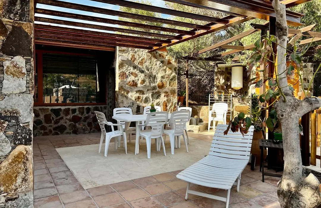 casa rural LA LIMERA con piscina privada-1