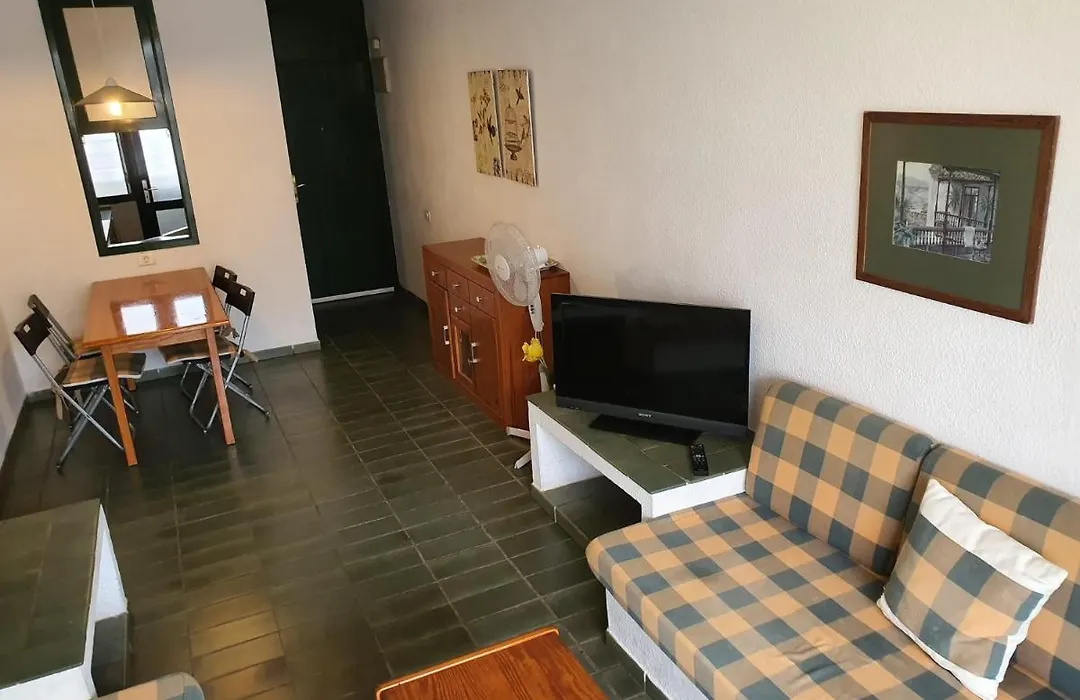 Apartamentos Optimist Tenerife-1