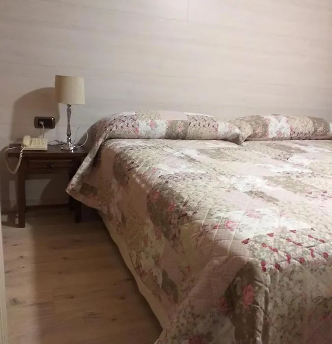 Hotel Giral-1
