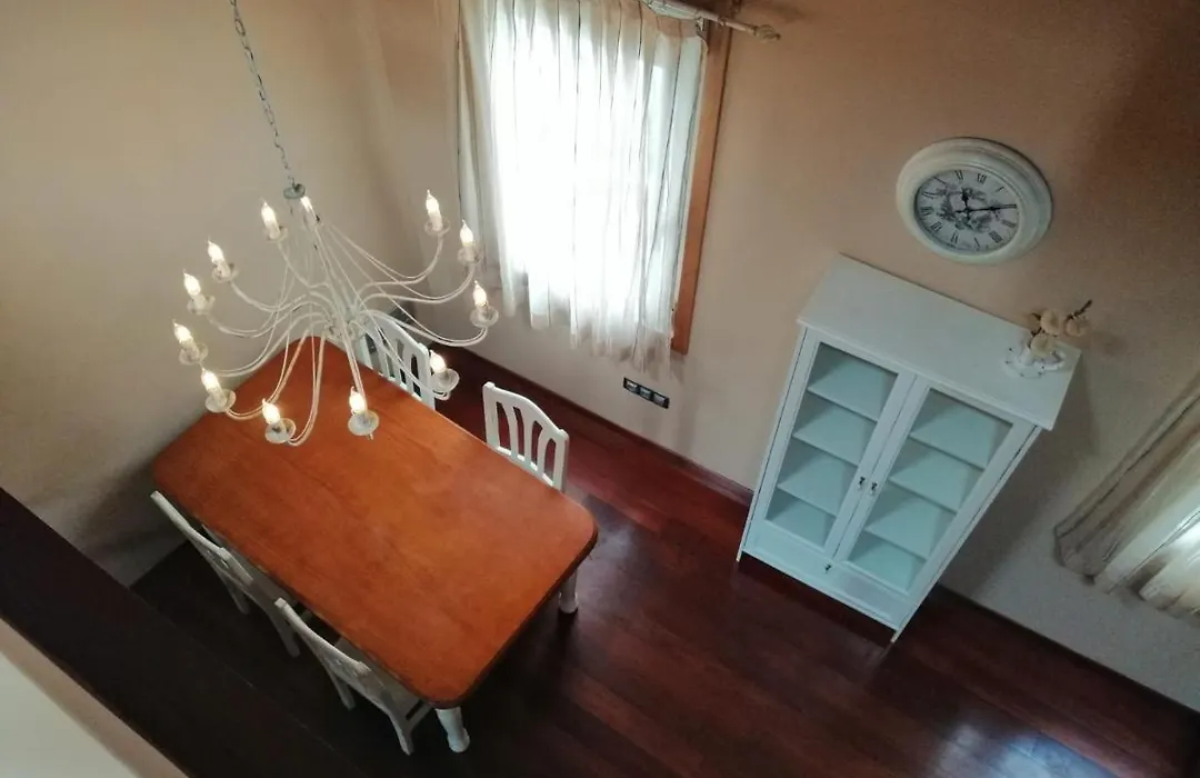 Apartamentos Turísticos Betanzos-1