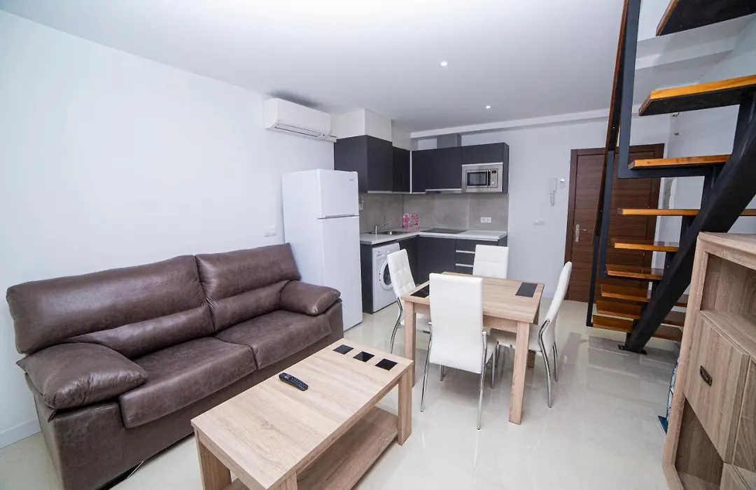 Apartamentos Turísticos Los Olivos-1