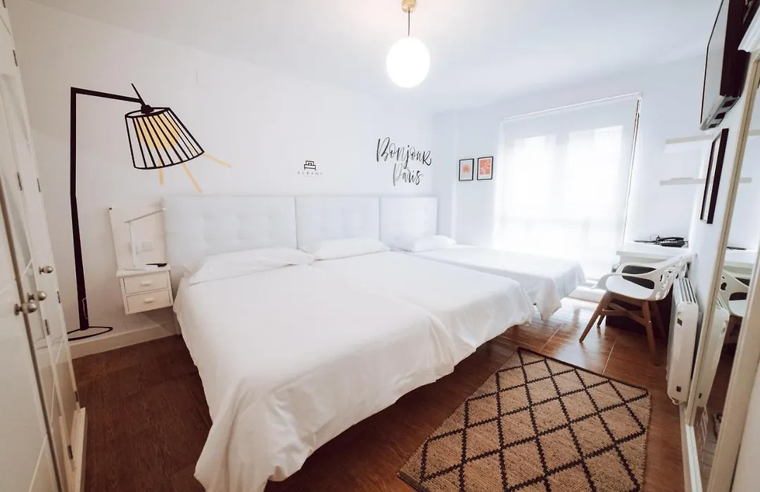Hostal Misericordia-1