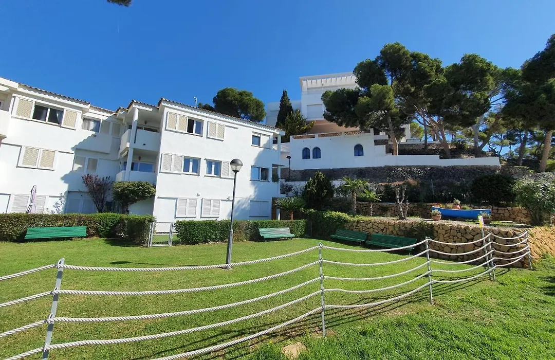 SOLETE - Apartamento con vistas, acceso directo al mar, piscina y parking by Redi-1