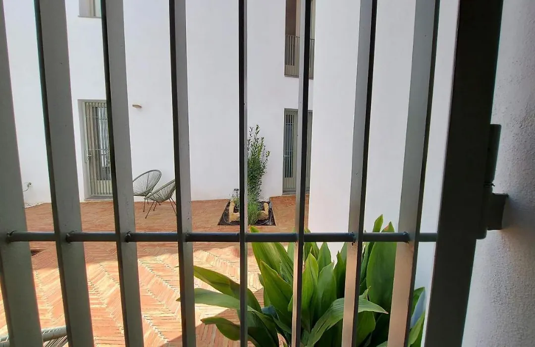 Patio Del Lino-1