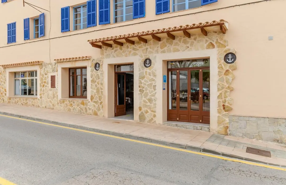 Hostal Marina-1
