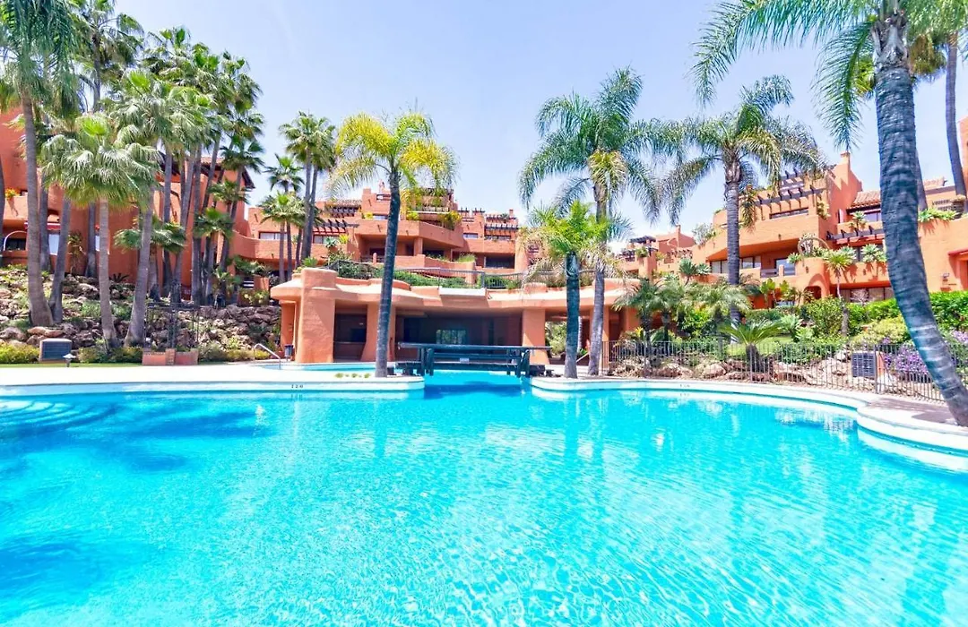 La Alzambra, Puerto Banus-1