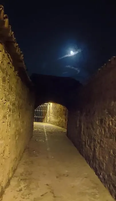 Arco De Villalar-1
