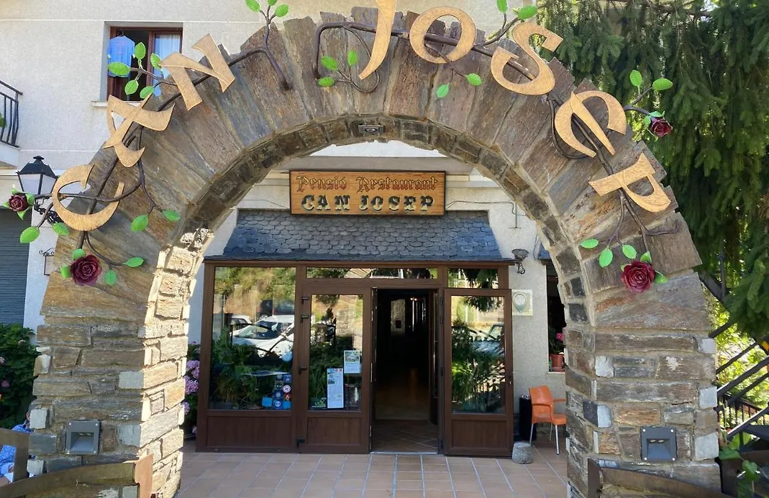 Hostal Can Josep-1