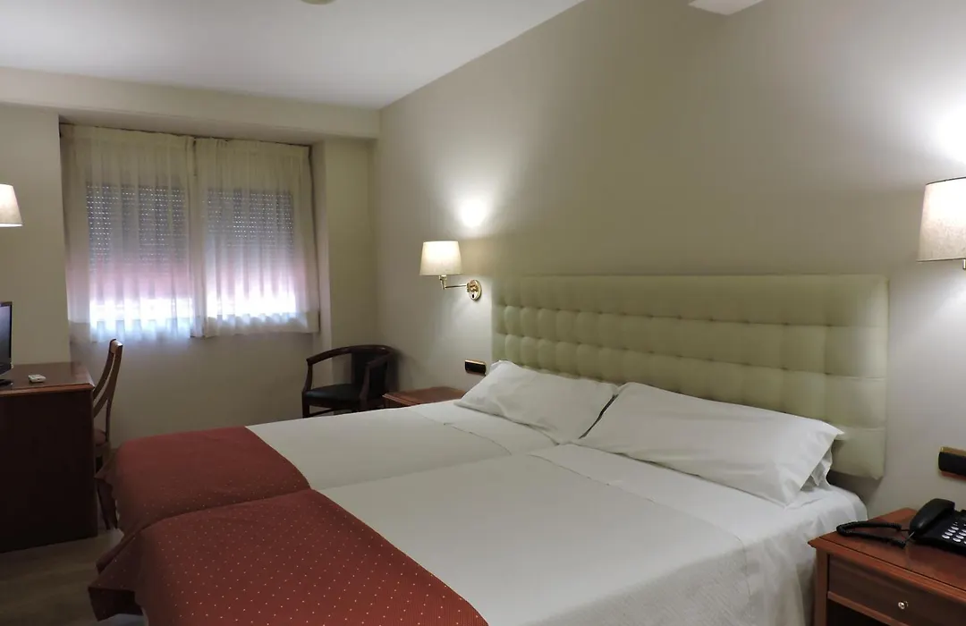 Hotel El Nogal-1