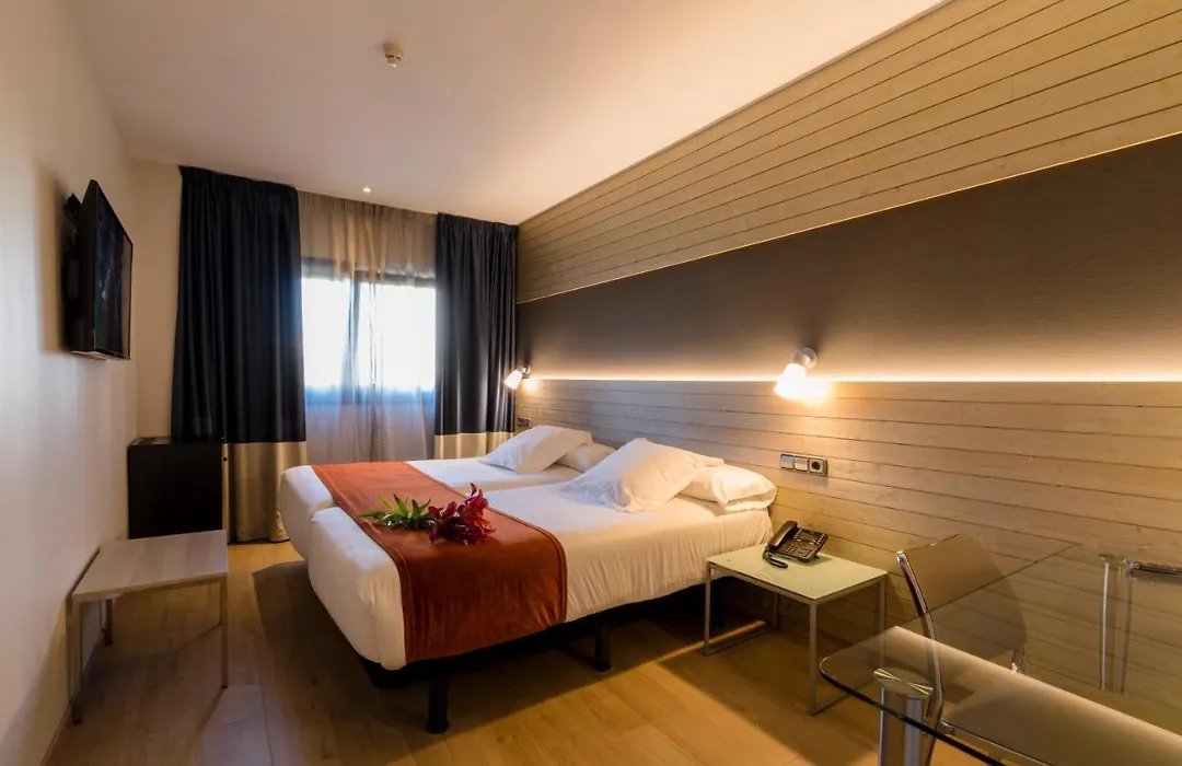 Hotel Avenida-1