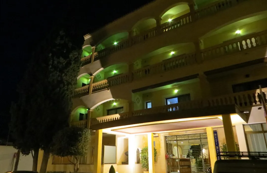 Hotel Baviera-1
