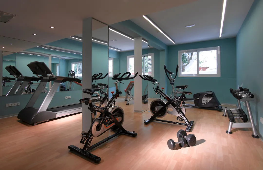 Palladium Hotel Cala Llonga - Adults Only-1