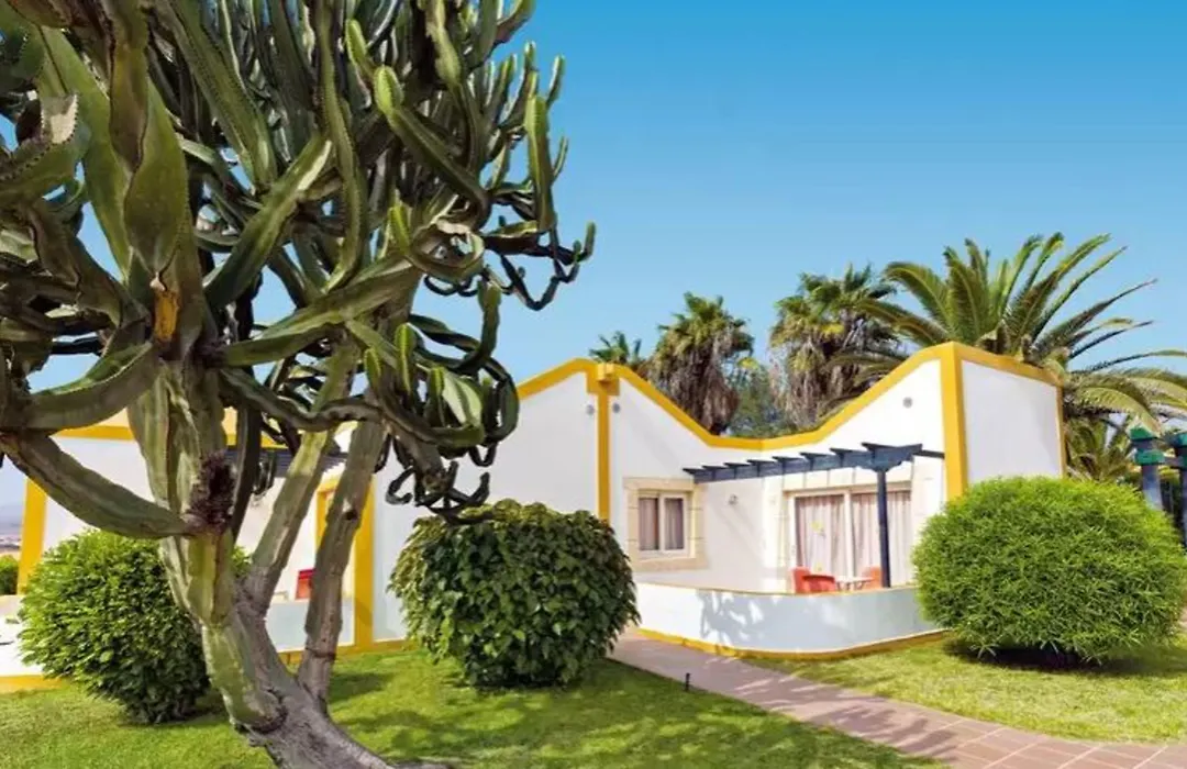 Vip Villas - Caleta Dorada-1