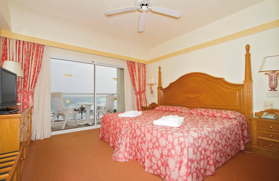 Hotel Riu Palace Tres Islas (Adults Only)-1