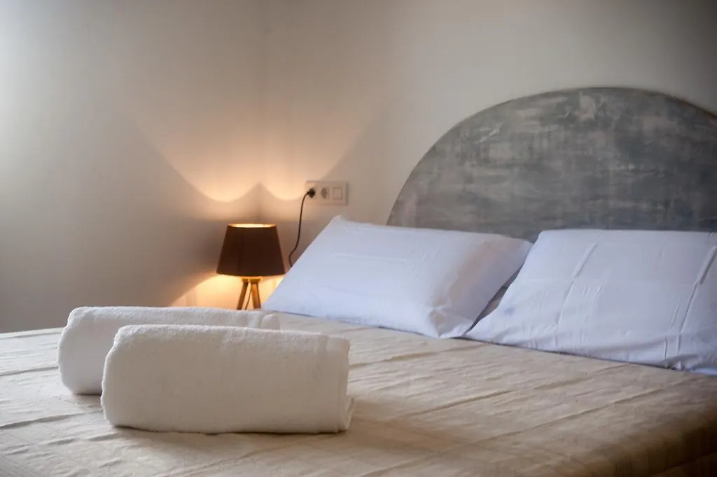 Hostal Bon Sol-1