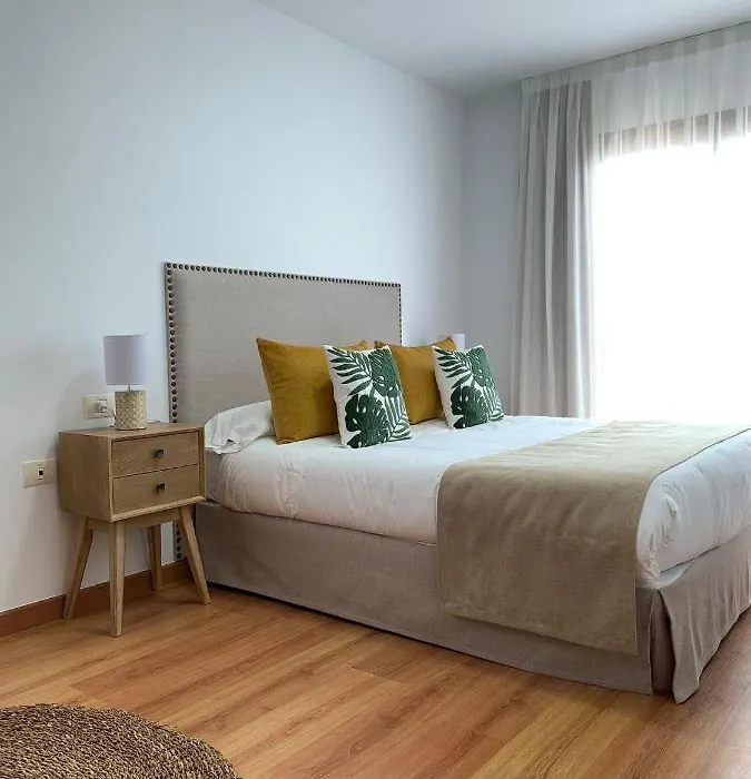 Apartamentos Los Catorce, EL Hierro-1