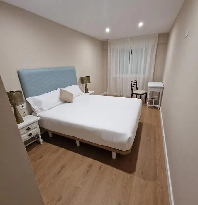 Apartahotel Mencía-1