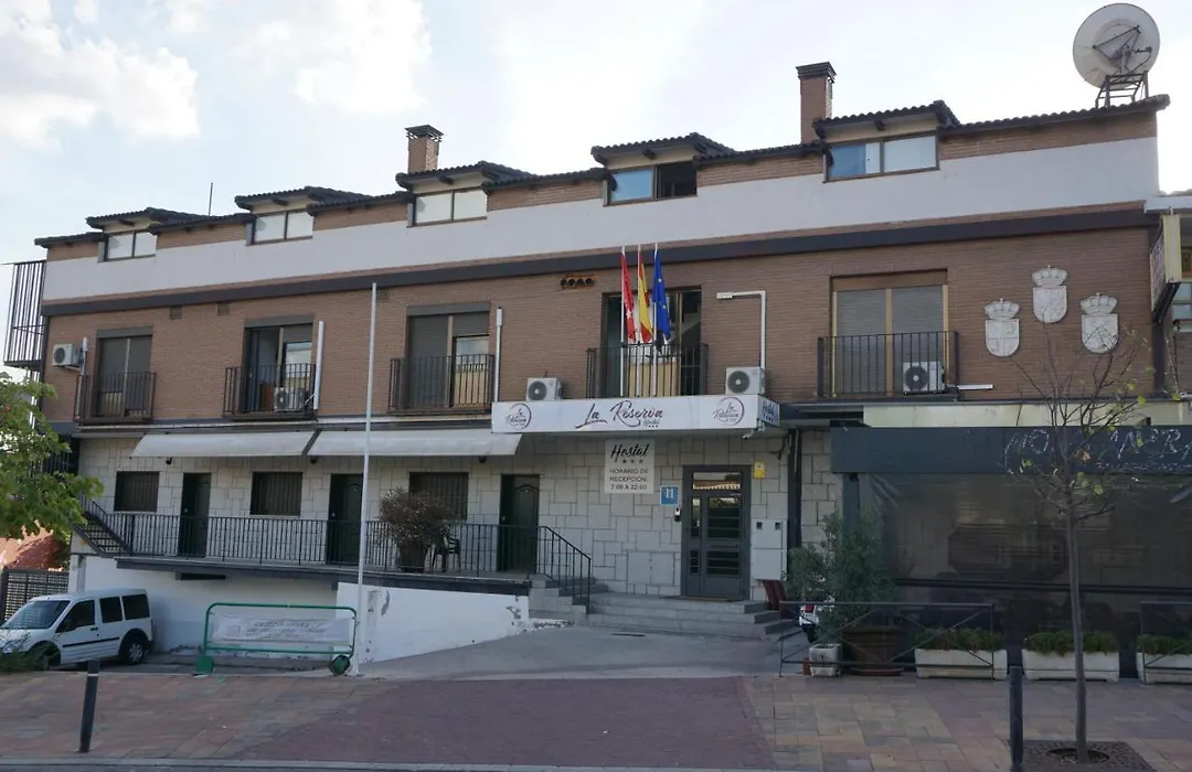 Hostal La Reserva-1