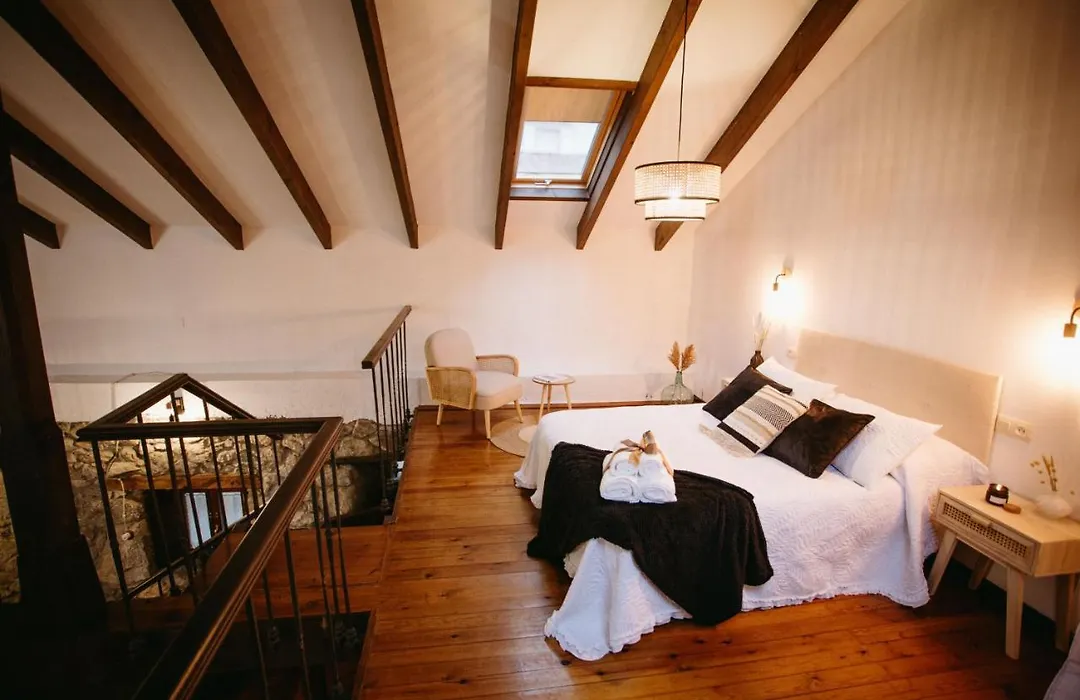 Apartamentos Rurales La Casina del Fontan-1