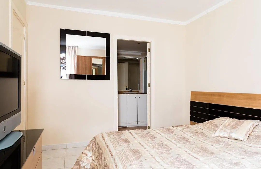 Apartamento en Aquamarina-1