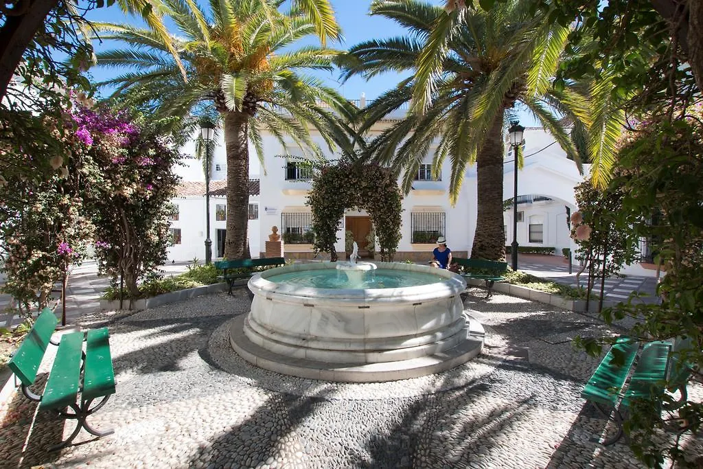 Apartamentos La Fonda-1
