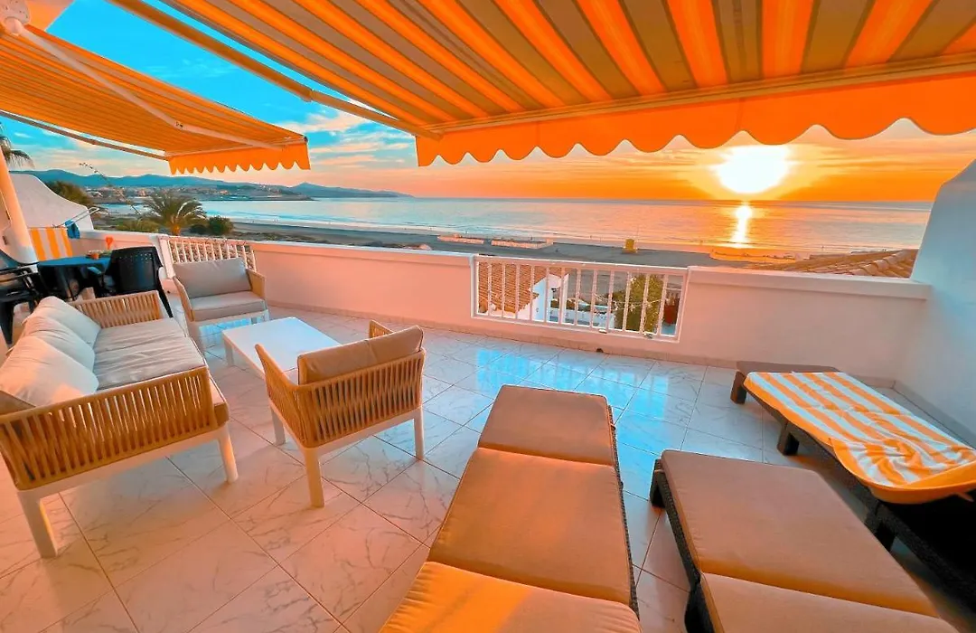Beach House Fuerteventura "Adults Only,12 Years Plus"-1
