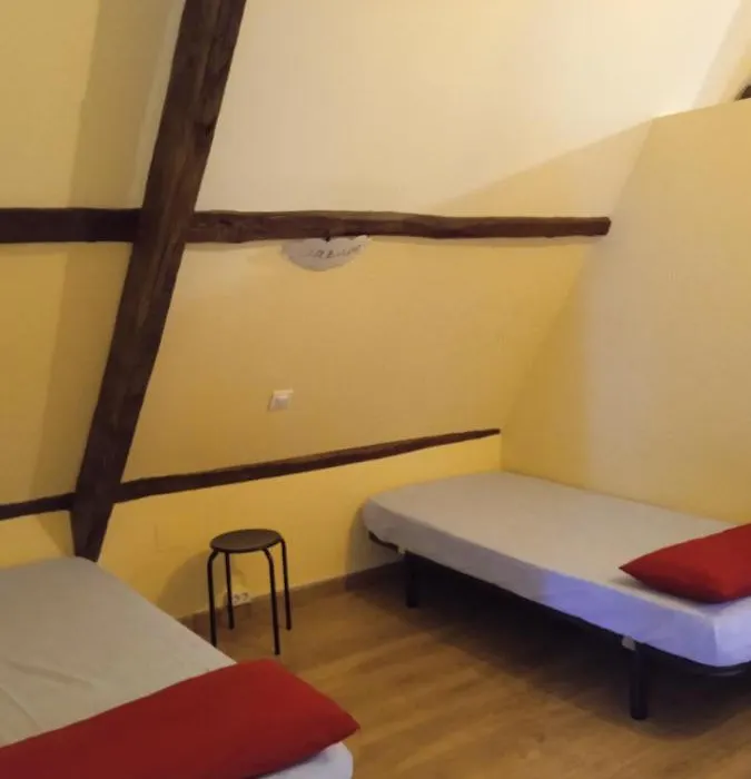 Albergue de peregrinos Compostela-1