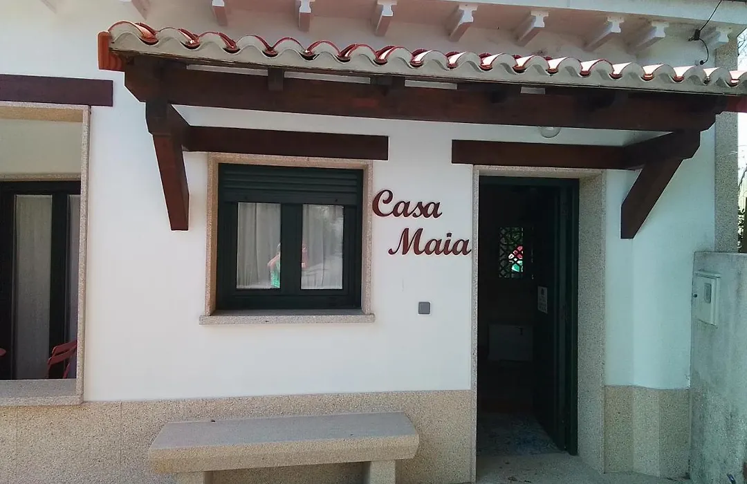 Hostel & Rooms Casa Maia-1