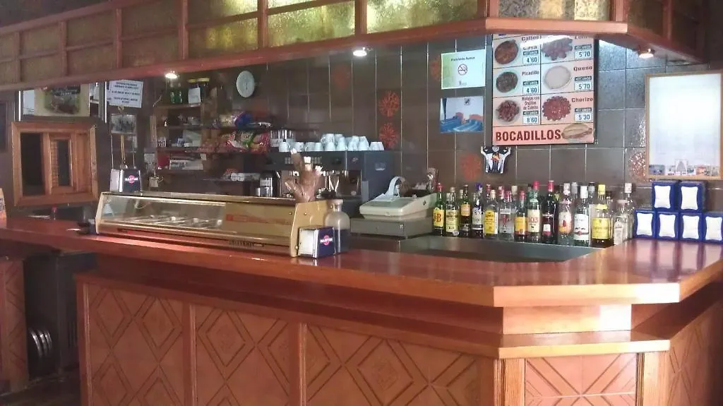 Hostal Restaurante El Chato-1