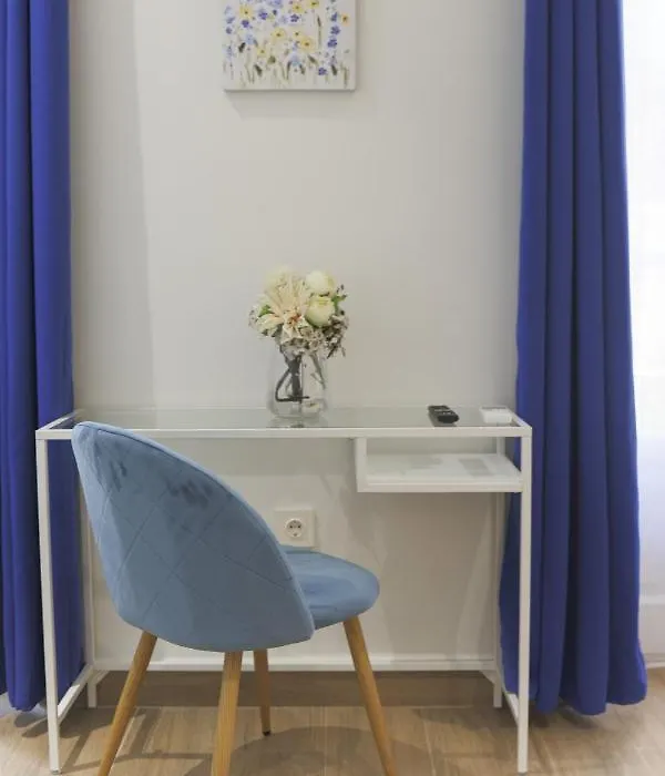 Dorinda Rooms-1