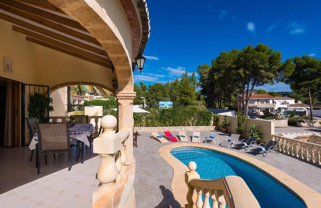 Villa Llobell - Plusholidays-1
