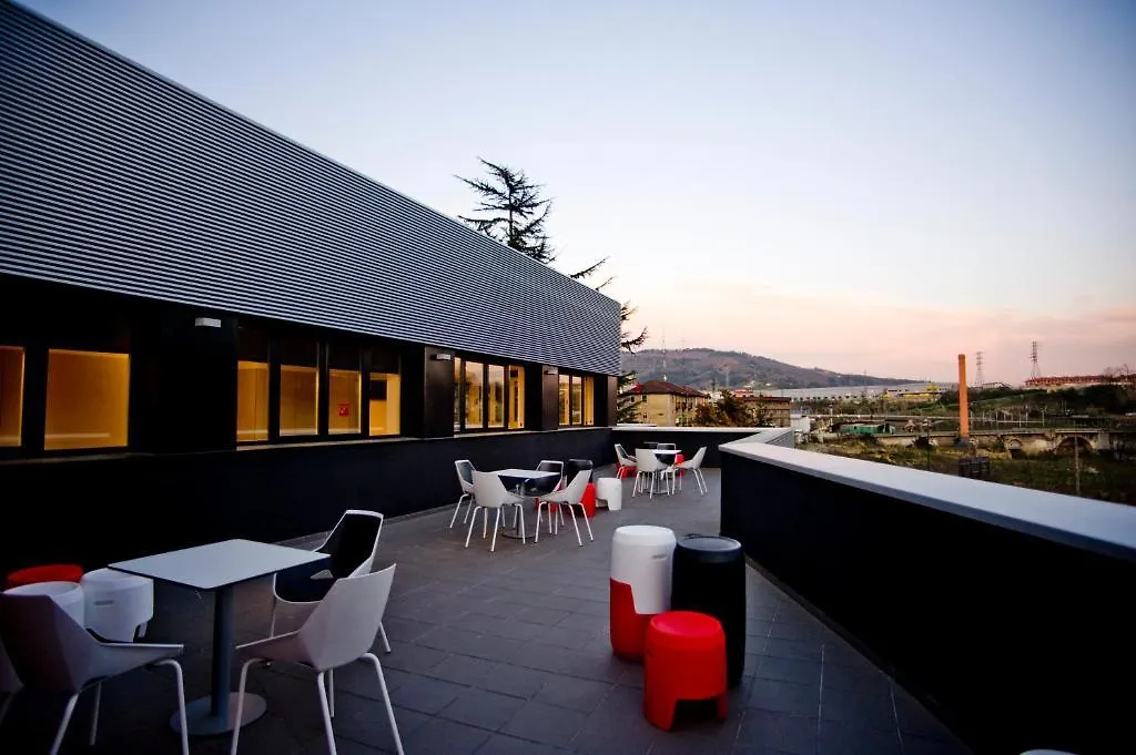Bbk Bilbao Good Hostel-1