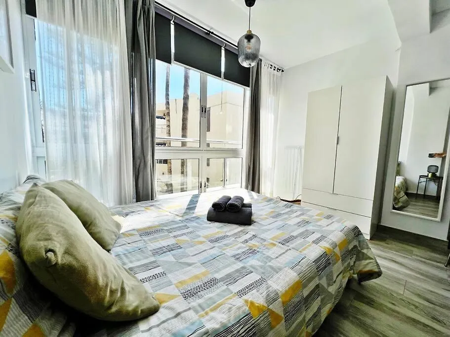 Céntrico y nuevo estudio fuengirola-1