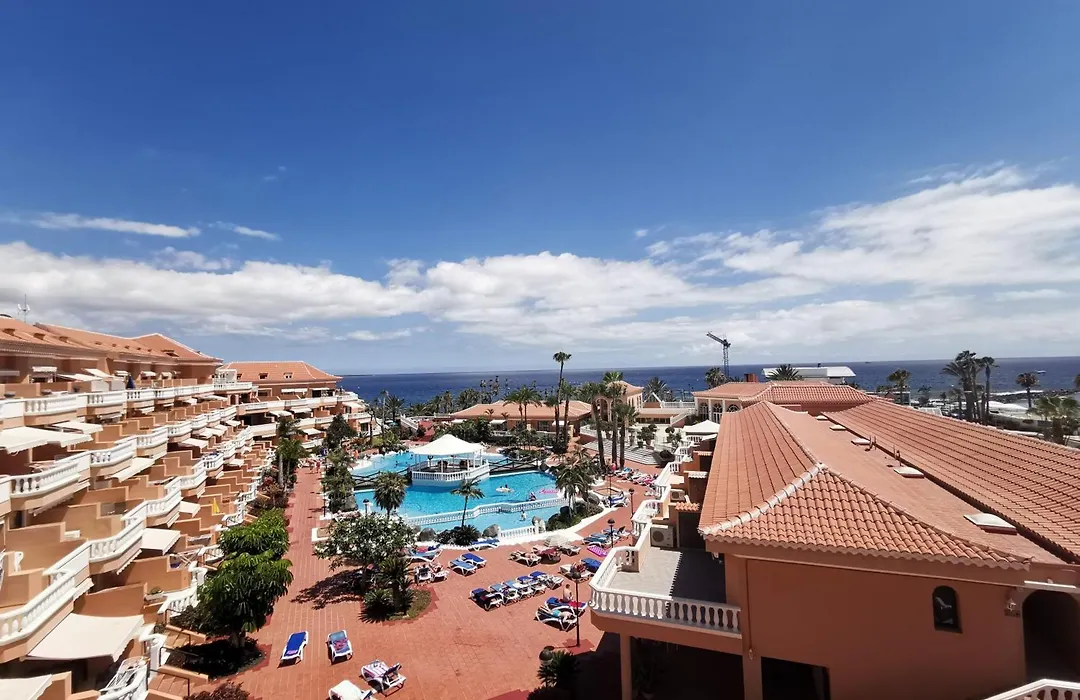 Tenerife Royal Gardens - Las Vistas Trg - Viviendas Vacacionales-1