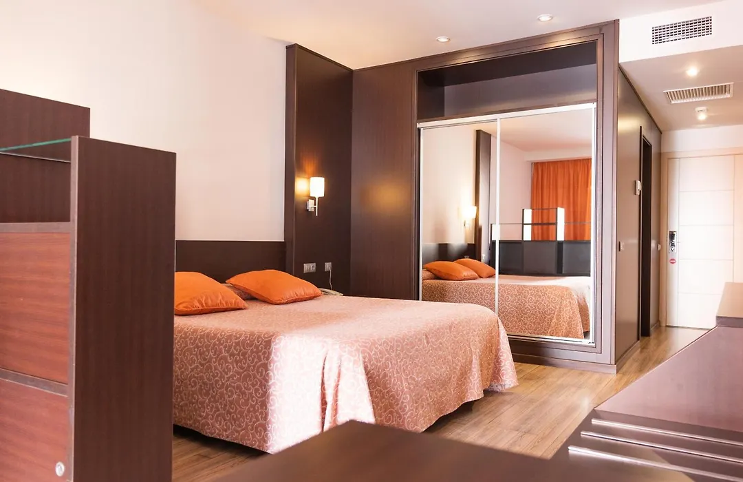 Hotel Loar Ferreries-1