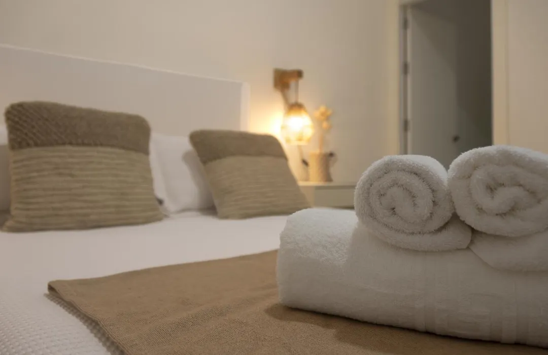 Apartamentos La Tahona Cádiz Centro-1