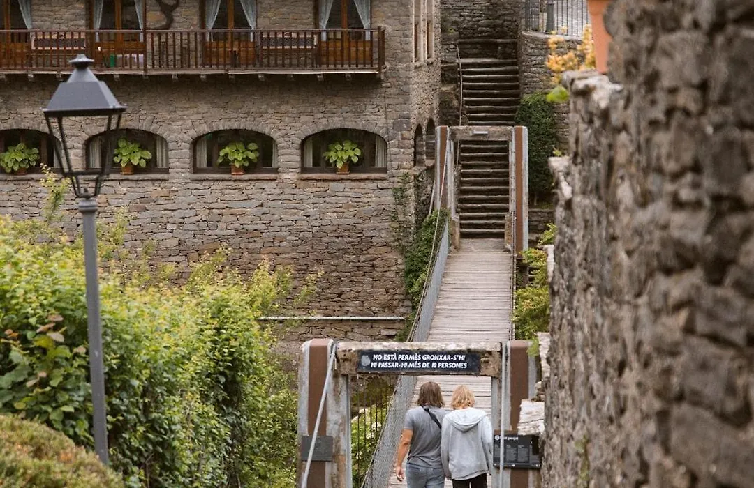 Casa Can Rufo de Rupit-1