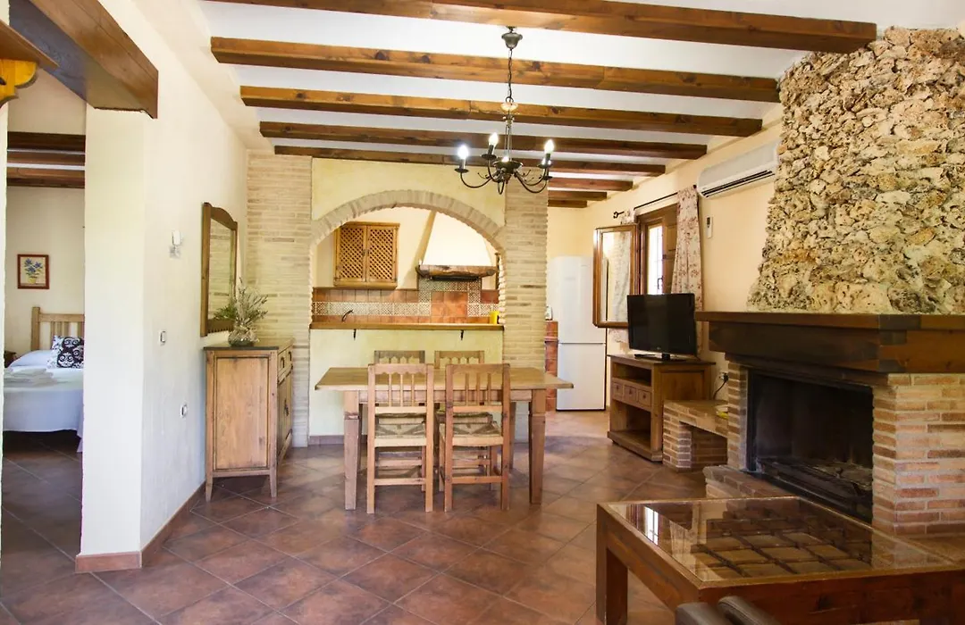 Casas rurales Batan Rio Tus-1